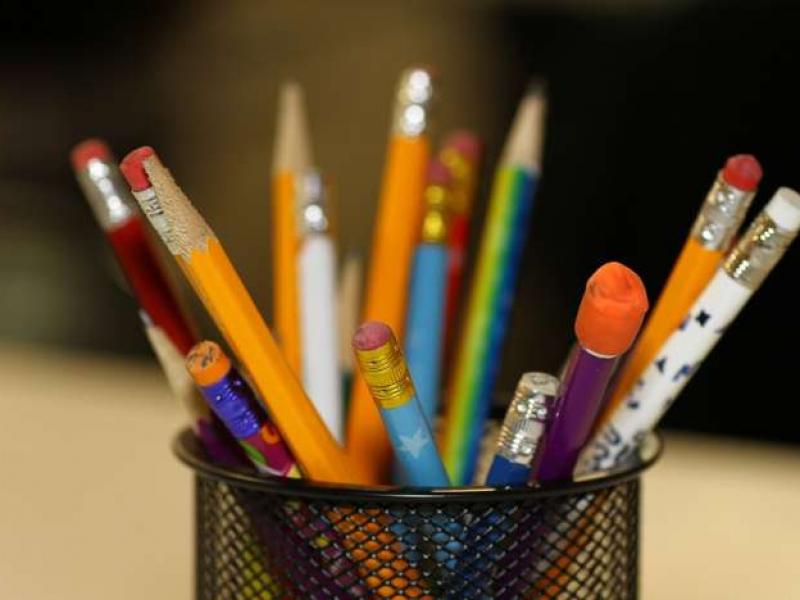 pencils-2409975_960_720_0.jpg