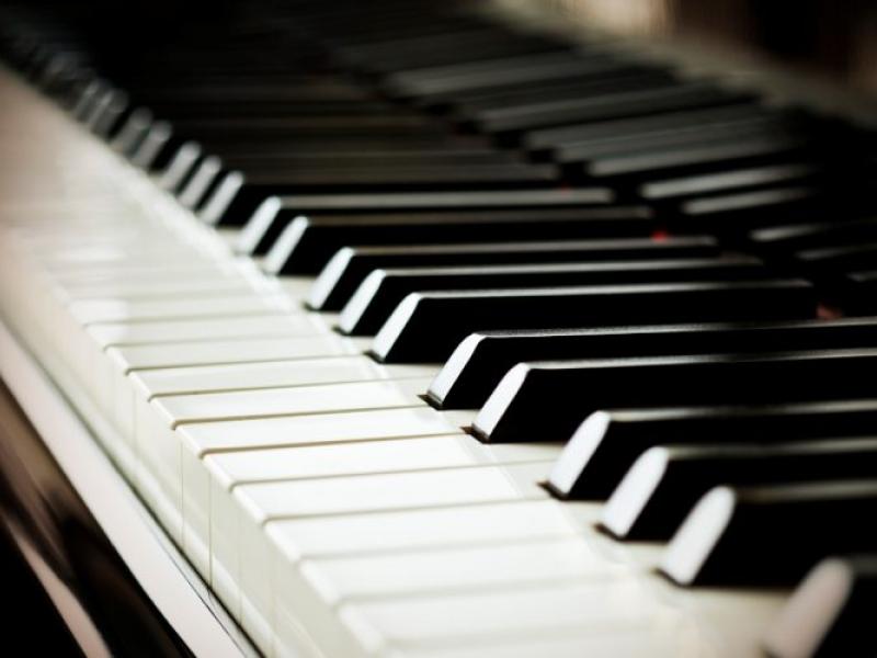 piano-750x500_4.jpg