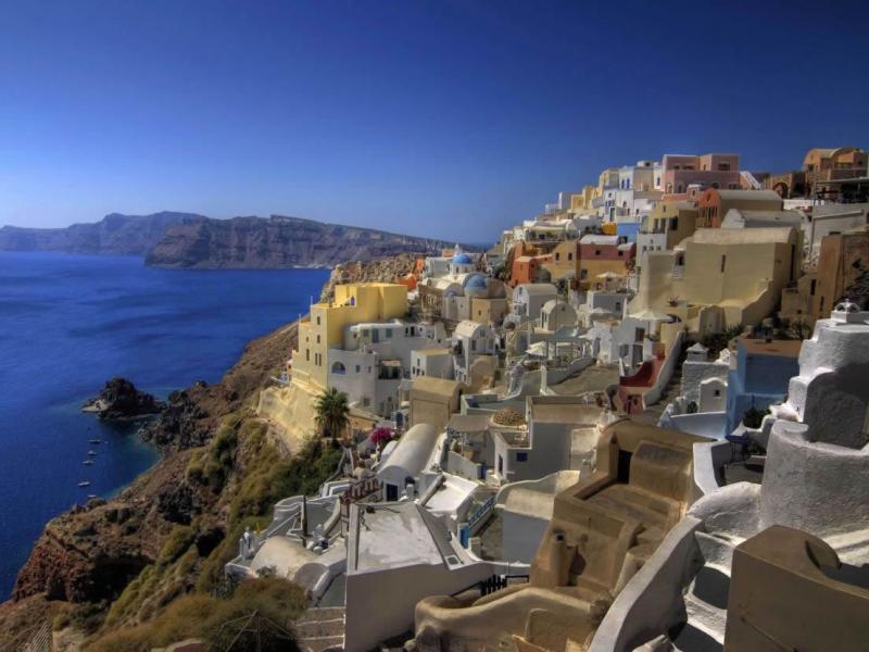 santorini_0.jpg