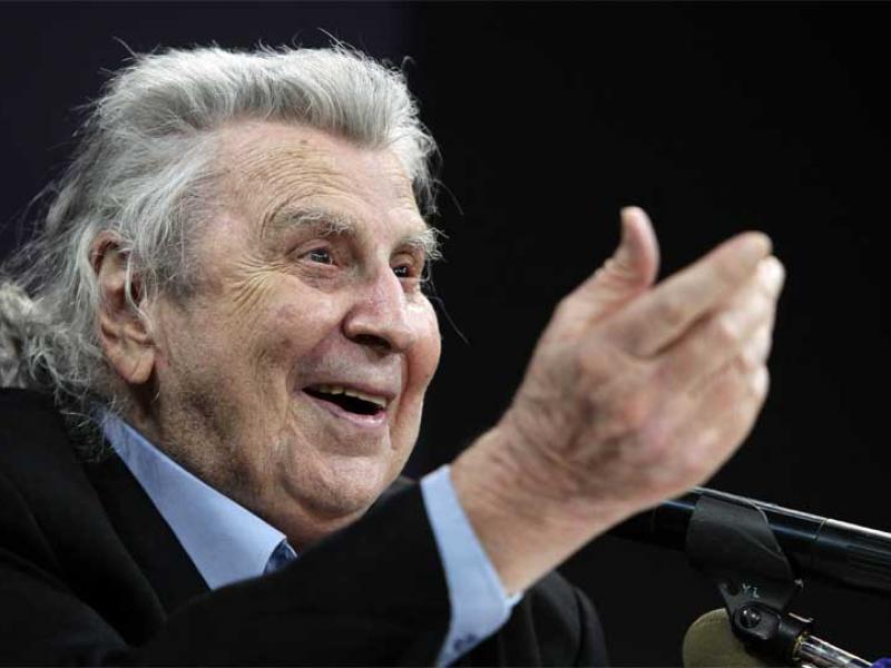 theodorakis_5.jpg