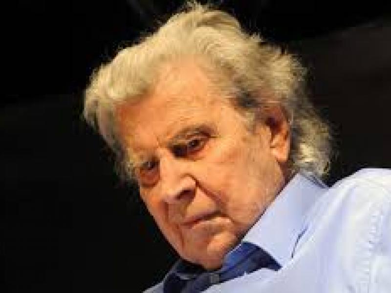 theodorakis_8.jpg