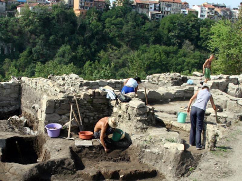 trapezitsa_archeology_big.jpg
